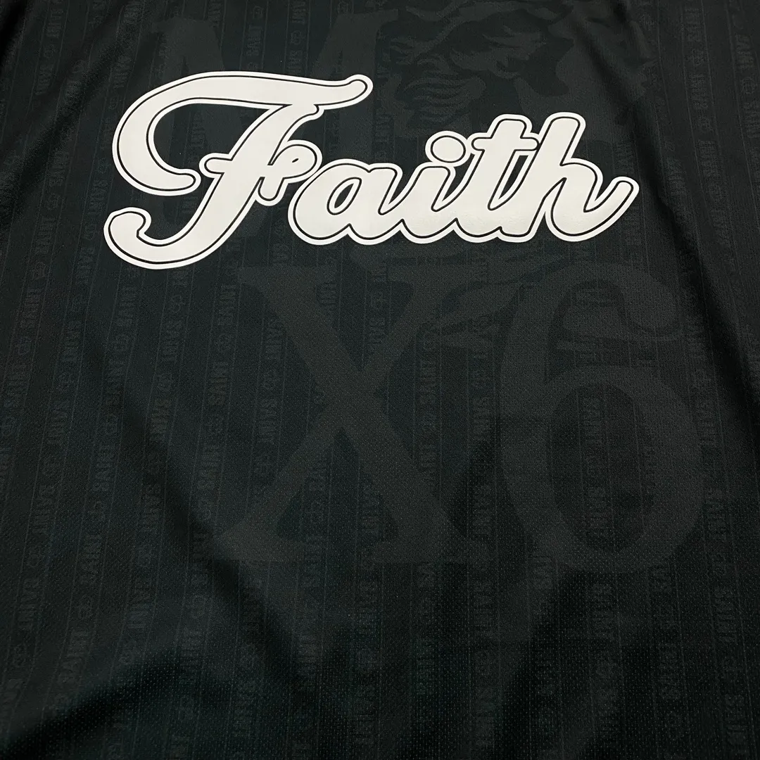 SAINT M×××××× SOCCER SHIRT 'FAITH'/BLK FAITH Football Long Sleeve Black S-XL This design has a lot of craftsmanship Digital fabric printing/front positioning printing laser cutting Offset printing + flocking printing + embossing Imported Behringer machine embroidery Flat machine collar + cuffs Genuine consistent main mark/wash mark/cherub mark